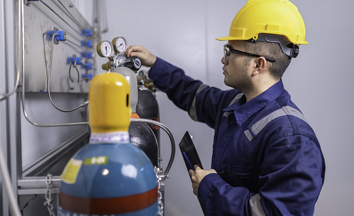 Аппаратчик ионообменной очистки глицерина